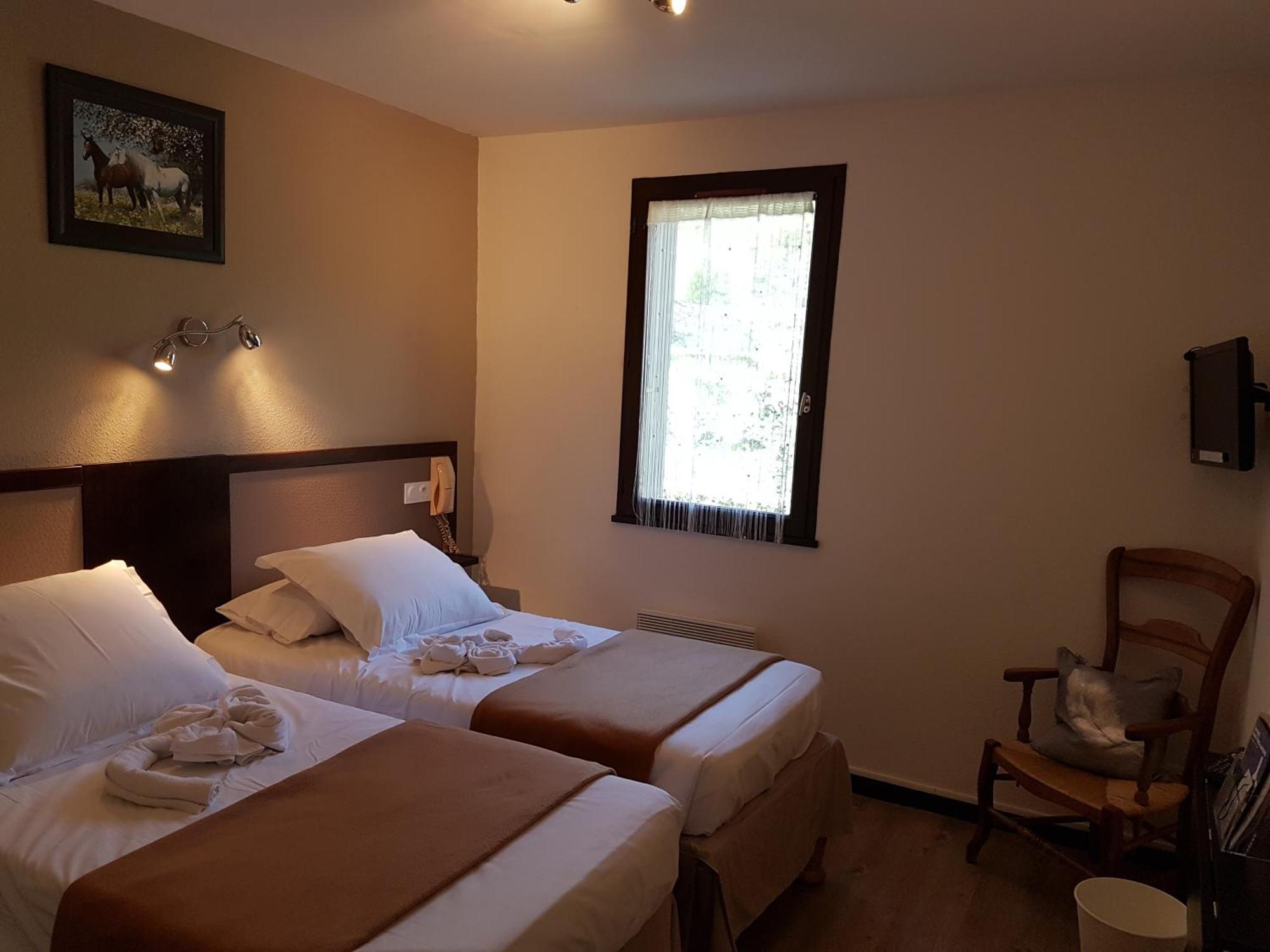 Hotel Les Gabarres Тур-де-Фор Номер фото