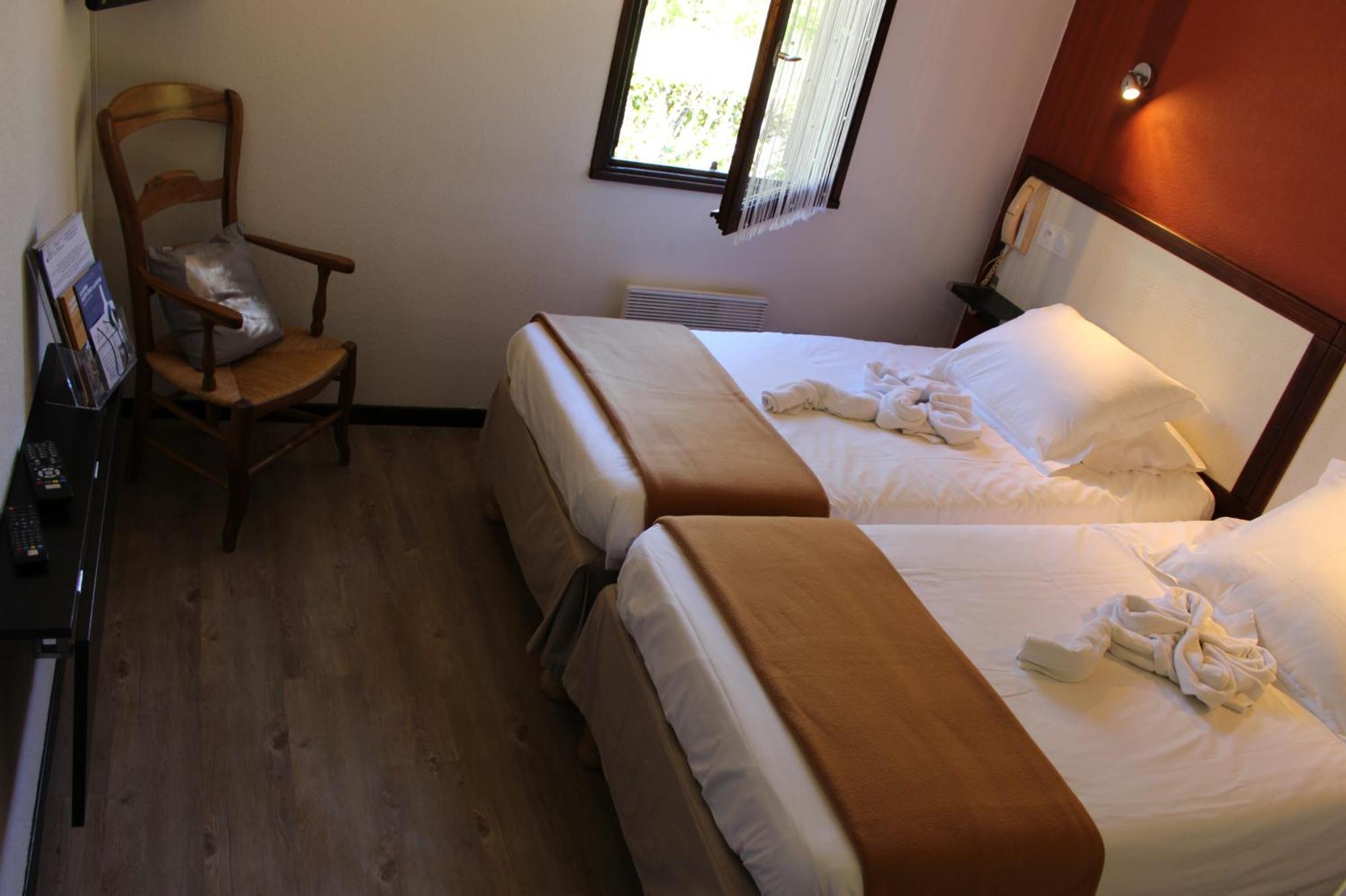 Hotel Les Gabarres Тур-де-Фор Номер фото